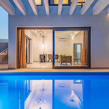 Villa Rougemarin - Marin With Private Pool Медулин Екстериор снимка
