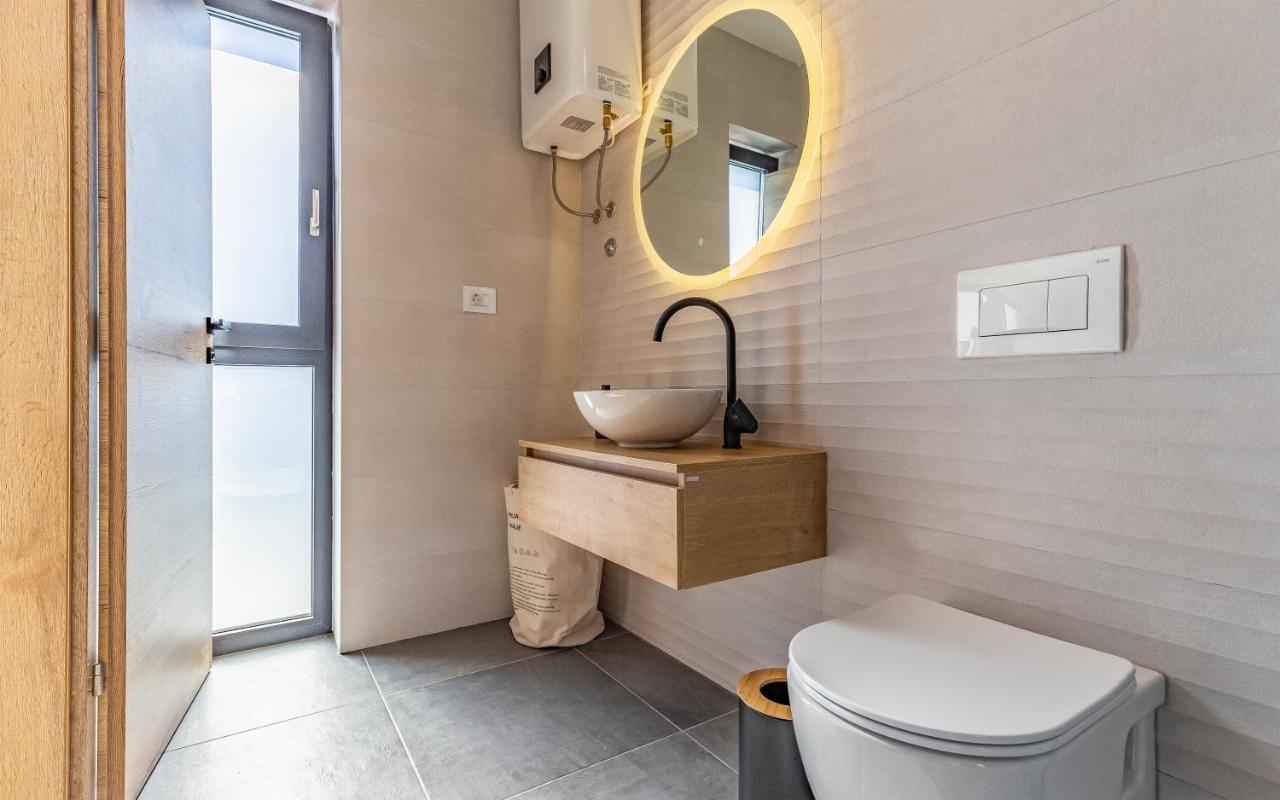 Villa Rougemarin - Marin With Private Pool Медулин Екстериор снимка